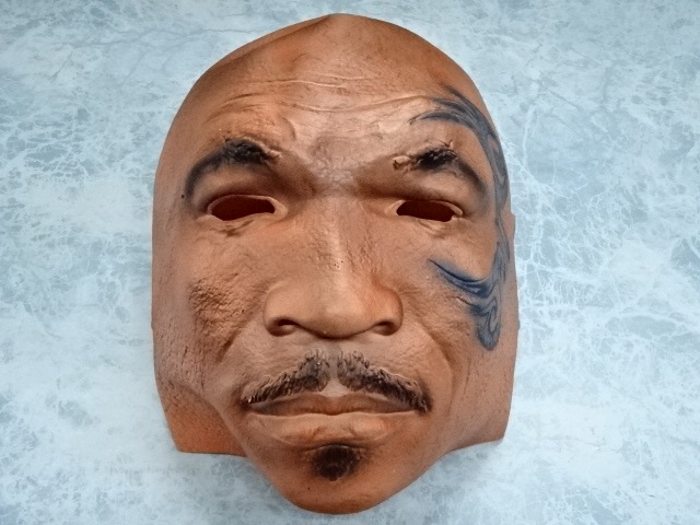 最強!チャンプマスク、タイソンさんものまね被り物です。
