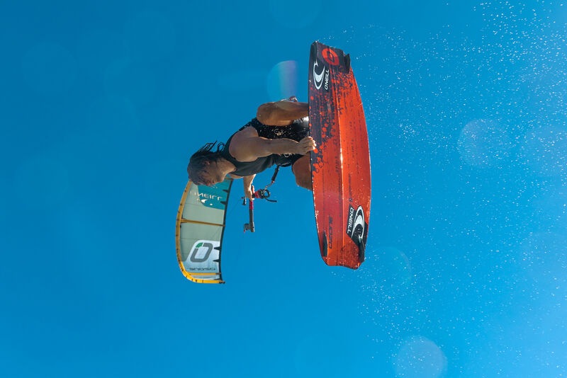 ������ V��