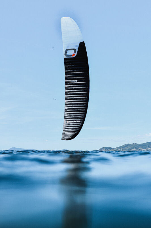 R1 V�� �ʥ����롦��󡡥֥����ե����֡�