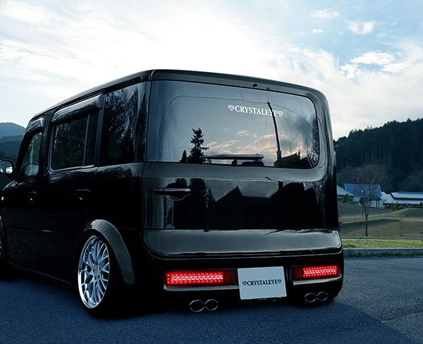 Z11�� CUBE ���塼�� �ե�̣ţĥơ������ V2 ή��륷�����󥷥�륦���󥫡����� �ڥ�åɥ��ꥢ����