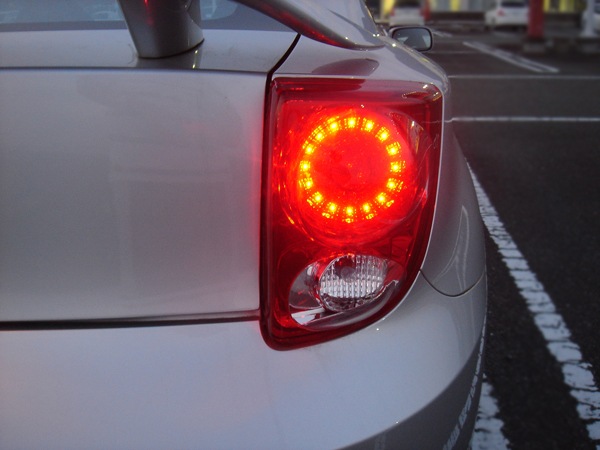 ZZT230�ϡ����ꥫ<BR>LED�ơ�����סʥ�åɥ��ꥹ�����