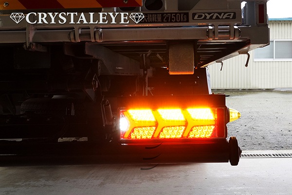 24V�緿���淿�ȥ�å� ���� ���ܥ�������ե����С�LED�ơ������ ή��륷�����󥷥�륦���󥫡�����