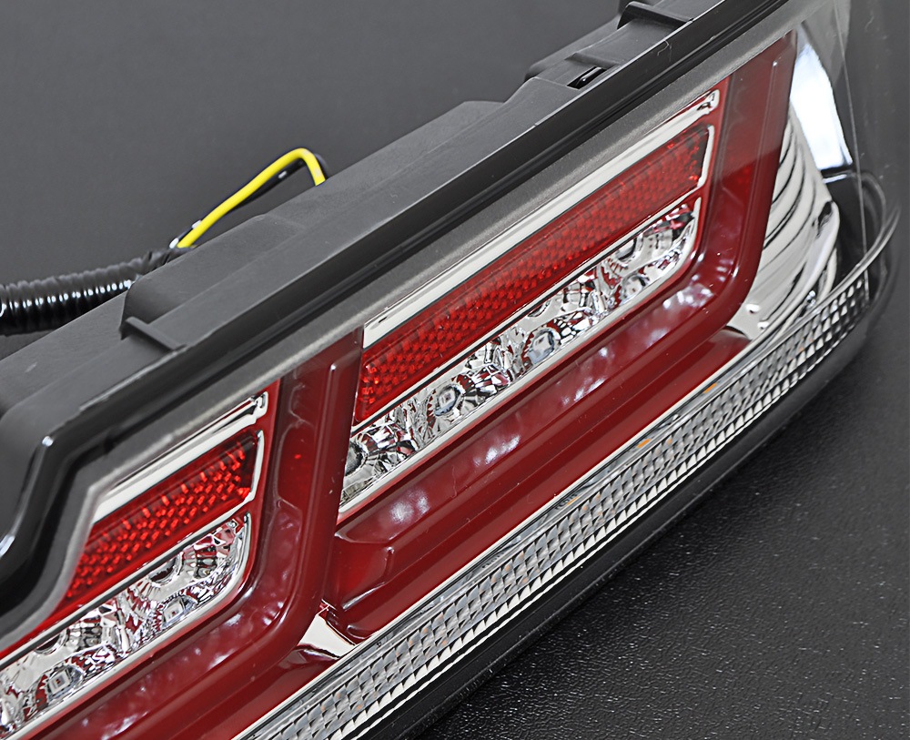 S321V/S331V ��� �ϥ����åȥ�����/���ȥ졼�若�� �ե����С�LED�ơ��� ή��륷�����󥷥�륦���󥫡�