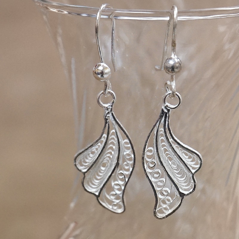 銀線細工 テルキャーリ/フィリグリー ピアス　SV-E-TKI-232　羽モチーフ