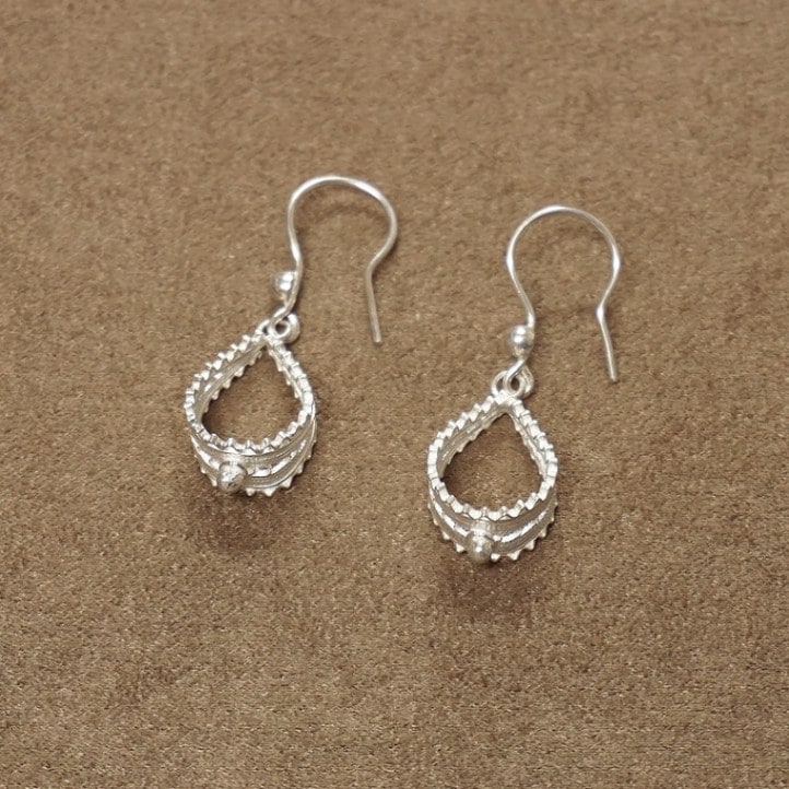 トルコ伝統の銀線細工 テルキャーリ ピアス　SV-E-TK003