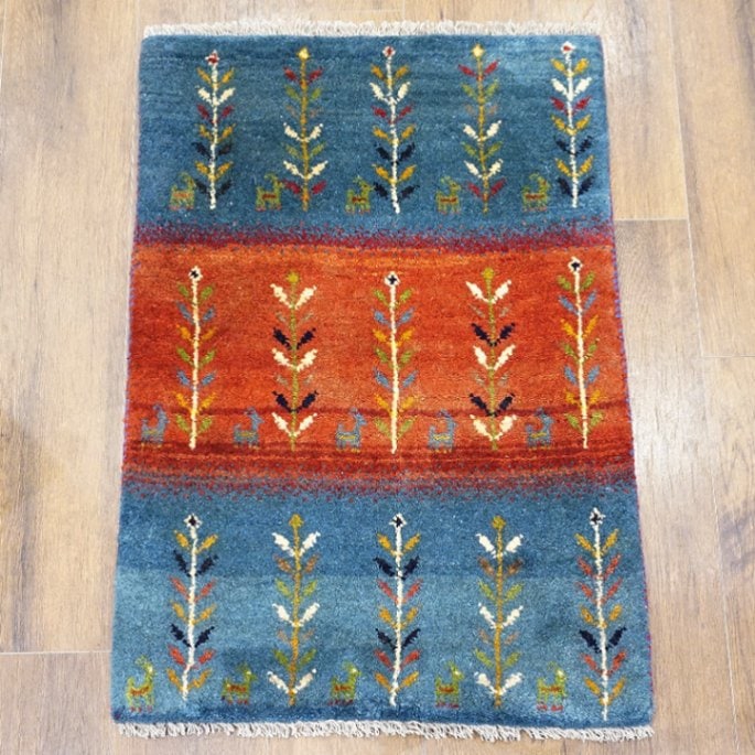 □イラン産ギャッベ,90x60cm前後 | 輸入雑貨～カランフィル（旧