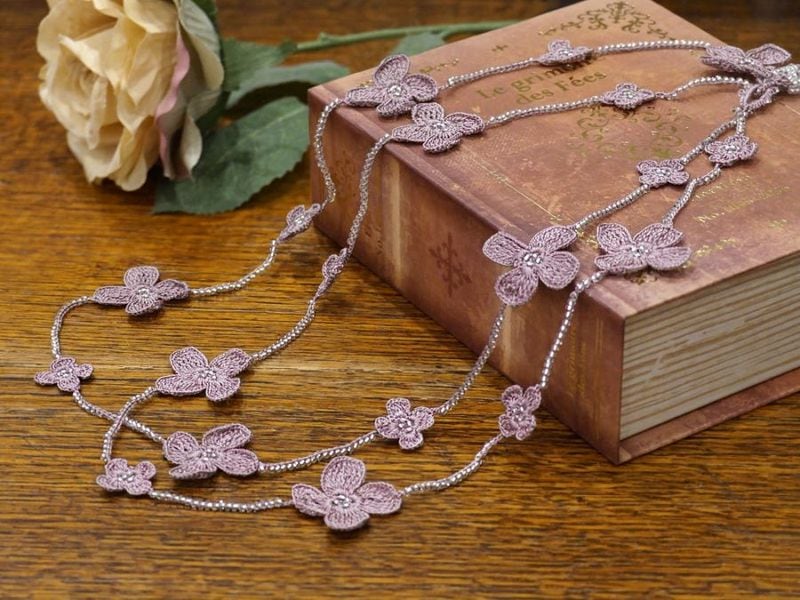 ロシア イリーナ・ヴァトルーシュキナ作 起き上がりこぼし