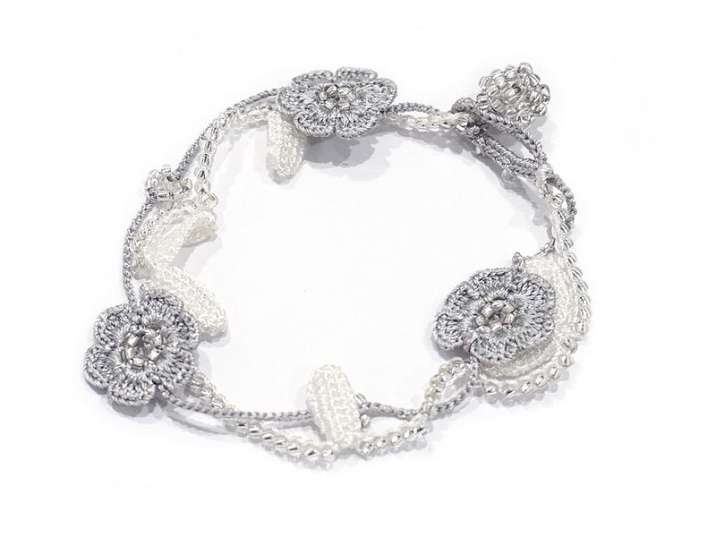 ロシア雑貨☆『女の子とお人形』お起き上がりこぼし♪マトリョーシカ イリーナ作 ロシア イリーナ・ヴァトルーシュキナ作 起き上がりこぼし