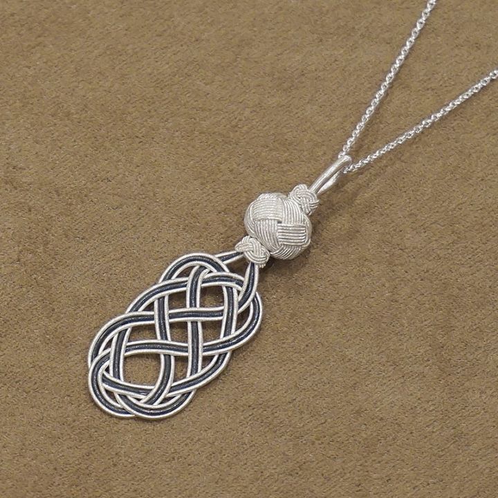 ＊NEW＊カラーチェンジ人工石ズルタナイト ペンダントトップシルバー925 NEW＊カラーチェンジ人工石ズルタナイト ペンダントトップ