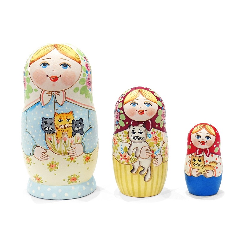 ロシア エレーナ・イワンツォワ作 マトリョーシカ（3P） MAT-162