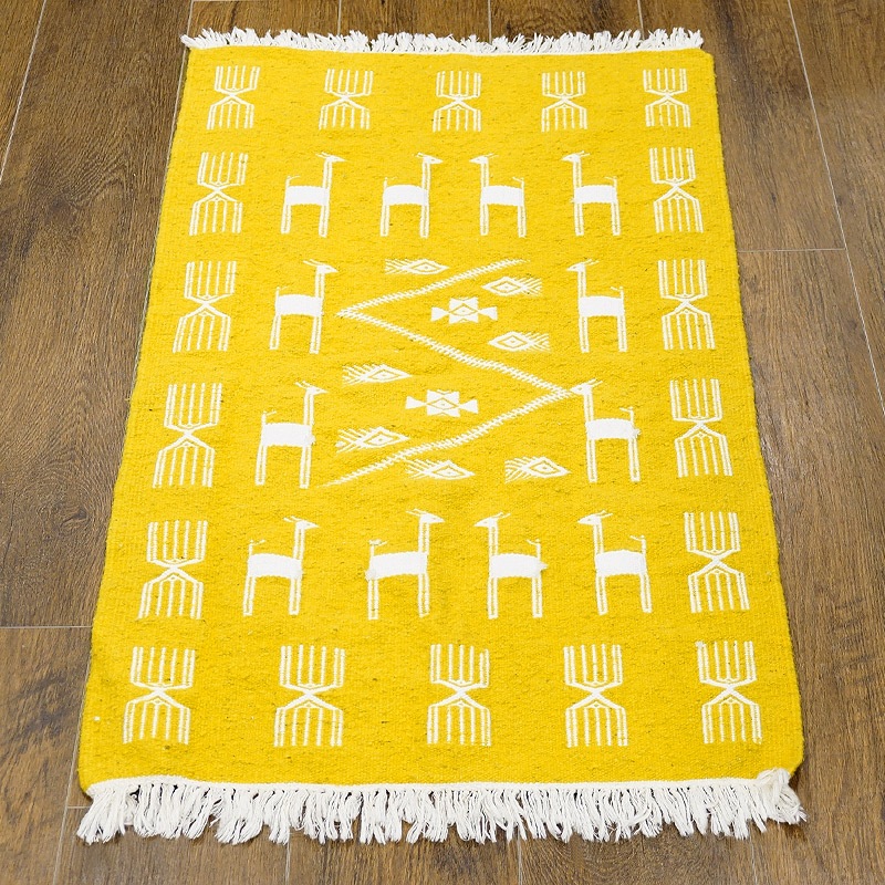 チュニジア　手織りキリム　105×60cm　アクセントラグサイズ　TK115x65-2