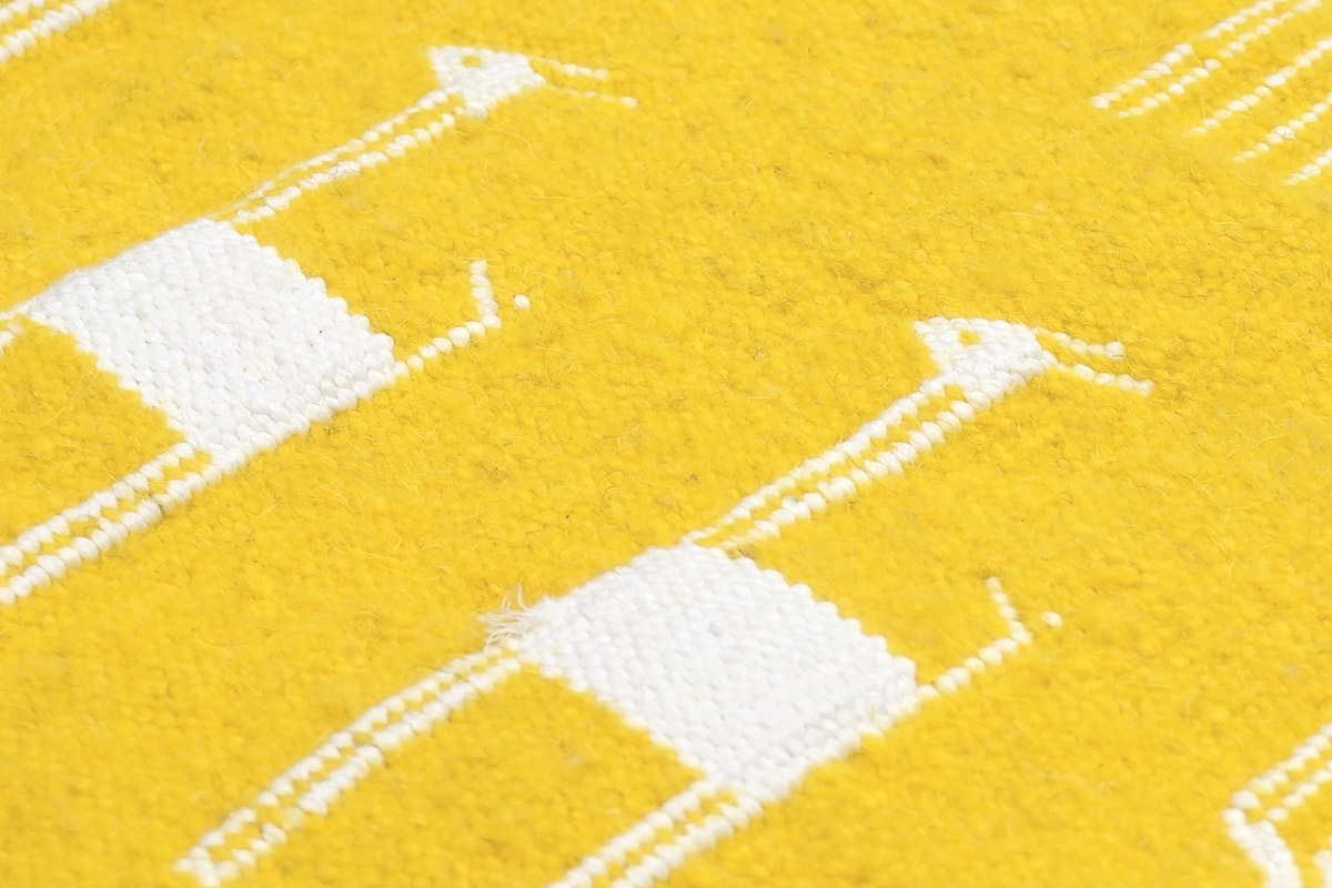 チュニジア　手織りキリム　105×60cm　アクセントラグサイズ　TK115x65-2