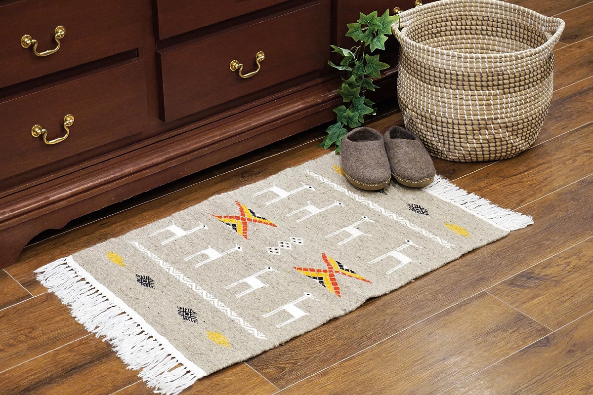 チュニジア　手織りキリム　80×53cm　玄関サイズ　TK80x50-1