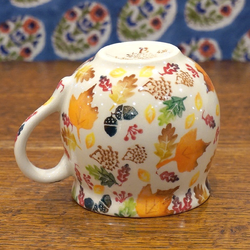 ポーランド陶器　ポーリッシュポタリー 「VENA」 マグカップ大（約340ml） V352-U634　ハリネズミ柄