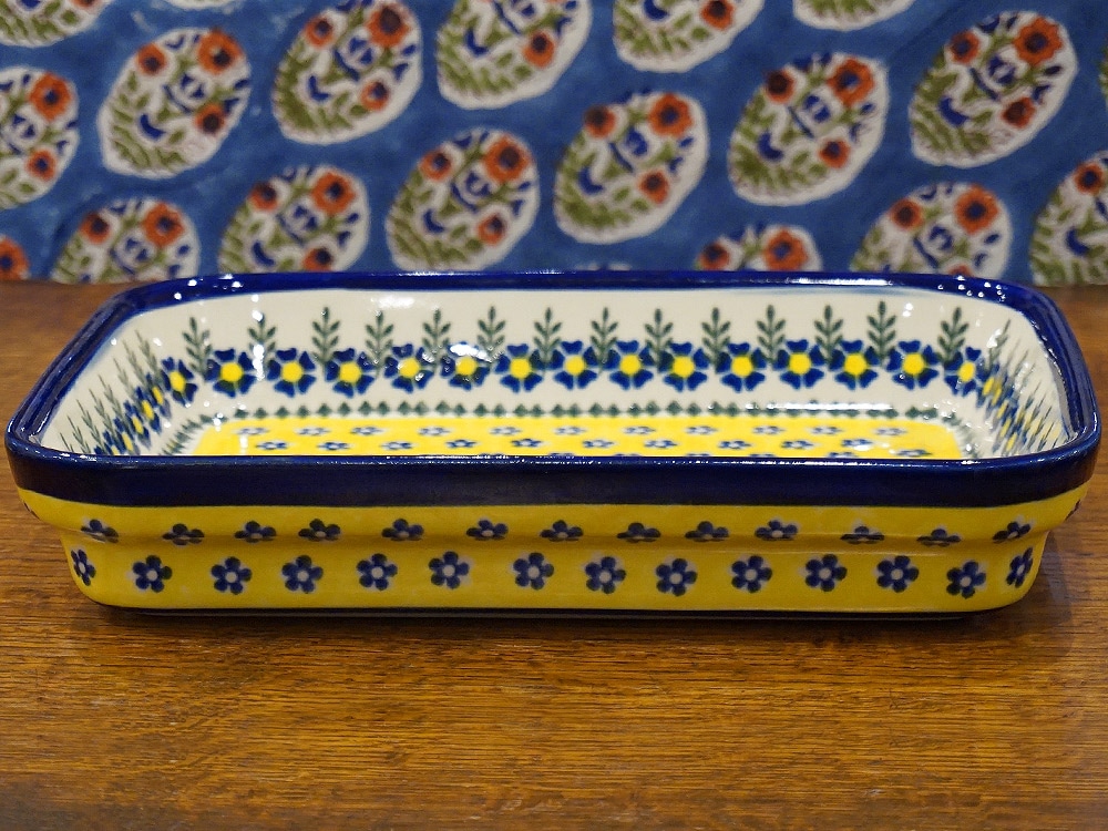 ポーランド食器　VENA社　UNIKAT 縁あり長方形皿　花　used ポーランド食器 VENA社 UNIKAT 縁あり長方形皿 花 used - メルカリ