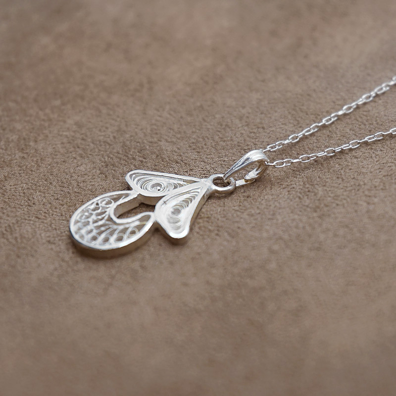 10K ローズ&リーフ　ダイヤモンド　フィリグリーペンダント　未使用　美品 10K ローズ&リーフ ダイヤモンド フィリグリーペンダント 未使用