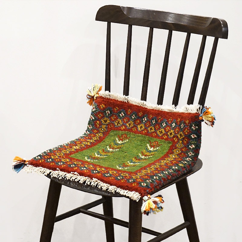 手織りギャッベ　GB40-469　座布団サイズ　約41.5×39cm