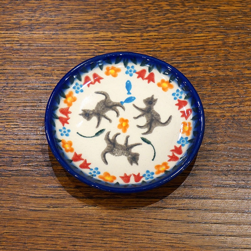 CELINEセリーヌ ☆ バタフライプレート 蝶々 陶器製 お皿 食器 CELINEセリーヌ ☆ バタフライプレート 蝶々 陶器製 お皿 食器