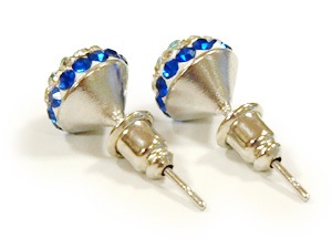 ナザールボンジュウきらきらピアス　N-E528　ブルー