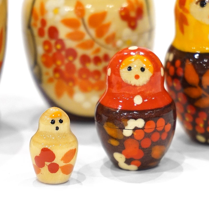 ロシア キーロフの街のマトリョーシカ（5P） MAT-158