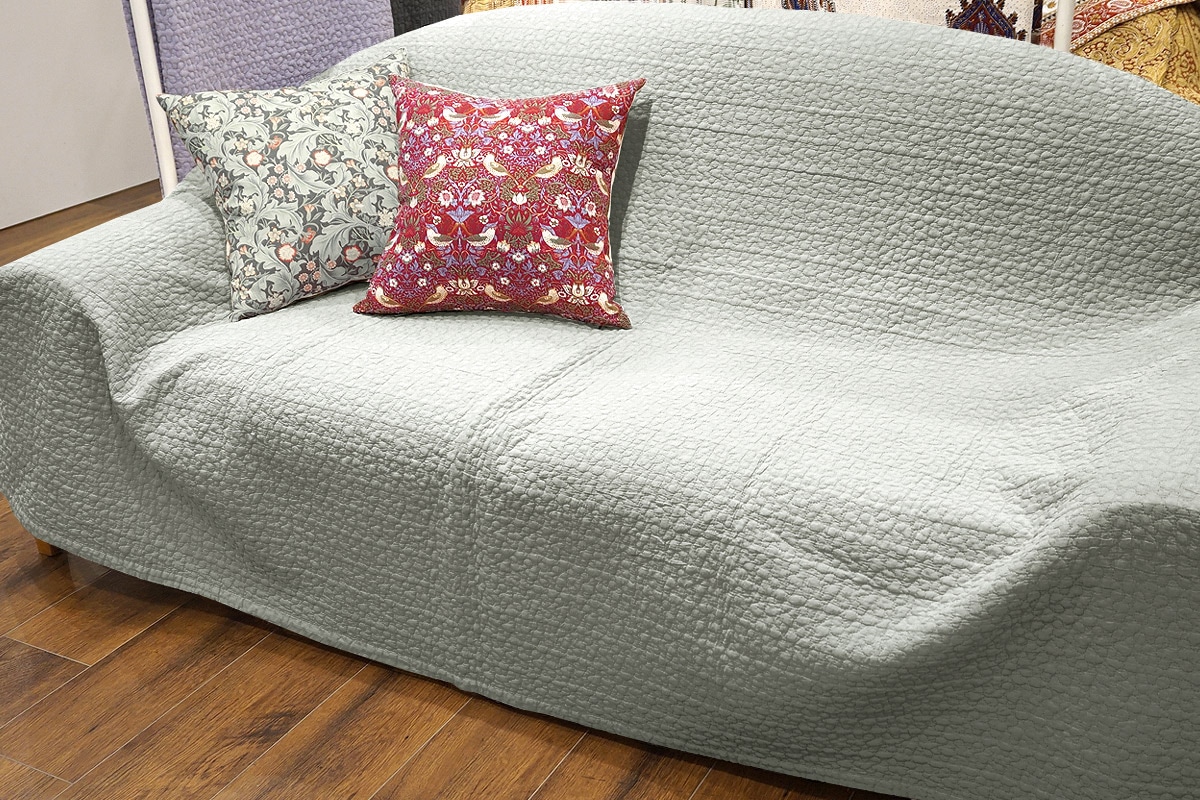 韓国伝統のキルティング「イブル」マルチカバー 230×185cm前後 モスグリーン IBUL230-MGR