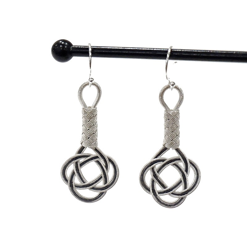 トルコ伝統の銀線細工　カザジェ　ピアス　SV-E-KZ-BW1