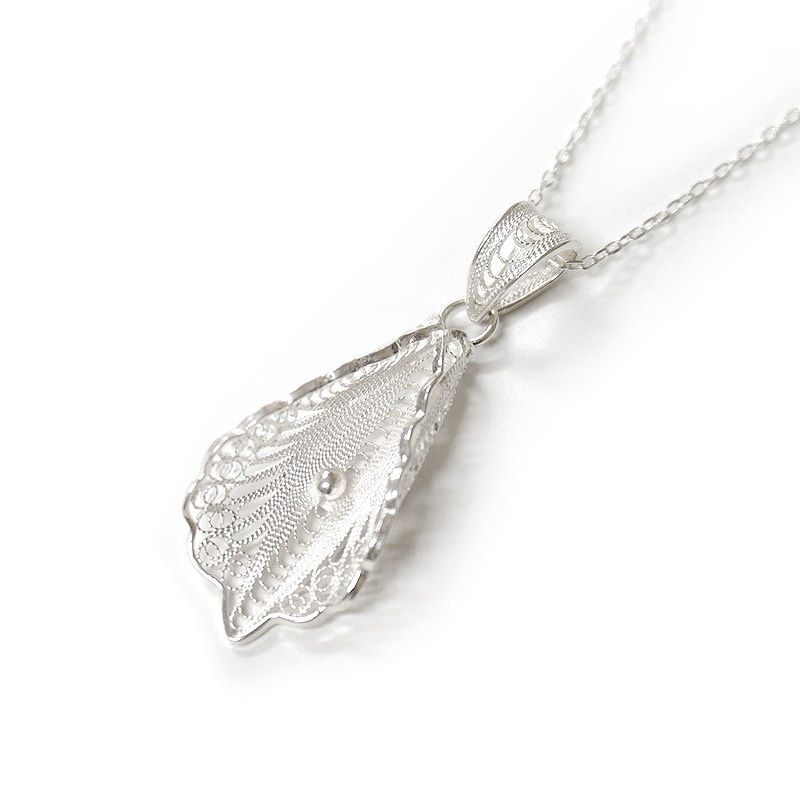 トルコ伝統の銀線細工 テルキャーリ ペンダント（チェーン付）　SV-N-TK006