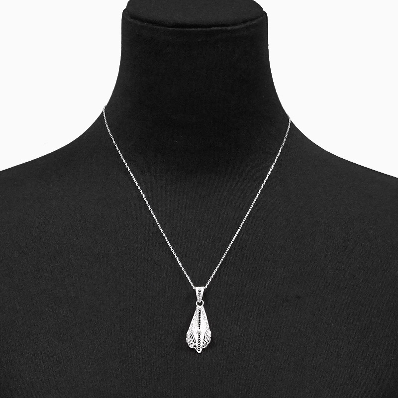 トルコ伝統の銀線細工 テルキャーリ ペンダント（チェーン付）　SV-N-TK006