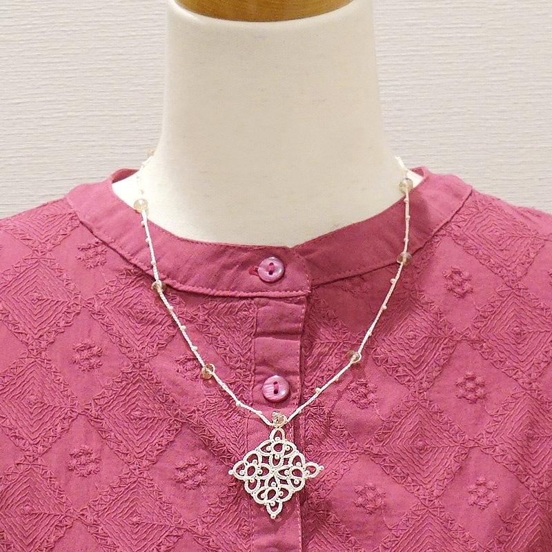 メキッキオヤ　ネックレス　OYA-NM-DIAM-PK　ダイヤモンド/ベビーピンク