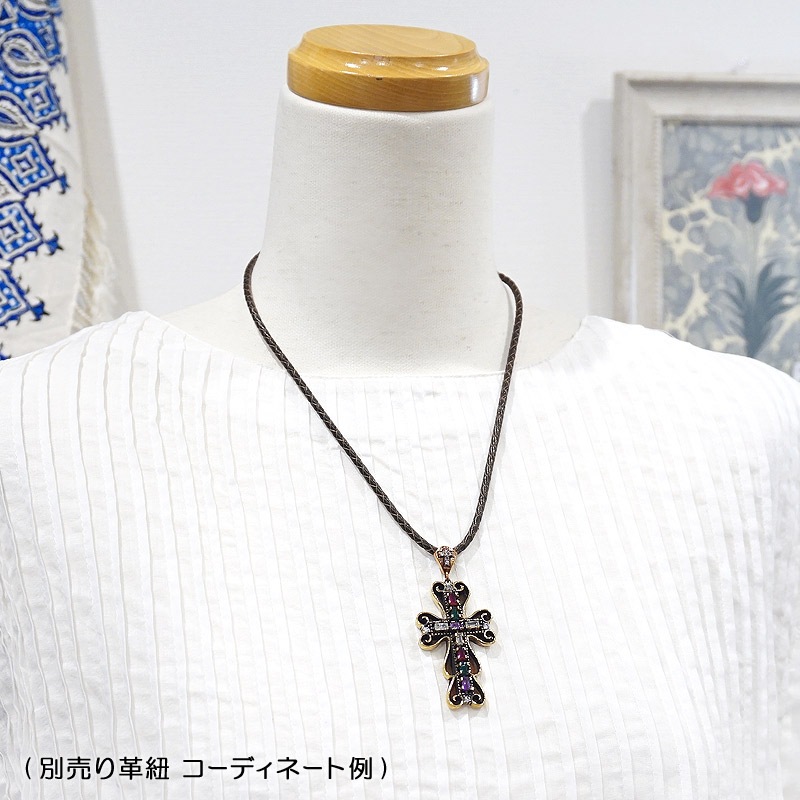 トルコ　アンティーク調　ペンダントトップ　SV-N-OT-XMX　クロス/マルチカラー