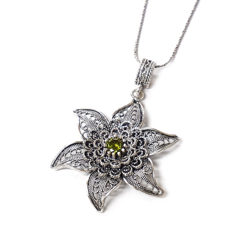 トルコ伝統の銀線細工 テルキャーリ ペンダント（チェーン付） SV-N