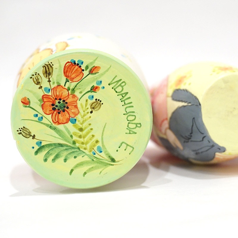 ロシア エレーナ・イワンツォワ作 マトリョーシカ（5P） MAT-149