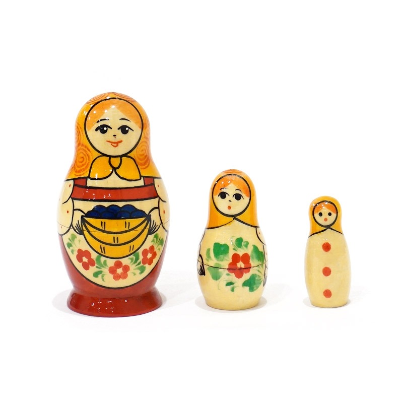 k0817-03★マトリョーシカ 金色彩色 工芸品 ロシア ロシア キーロフの街のマトリョーシカ（3P） MAT-153 | インテリア雑貨