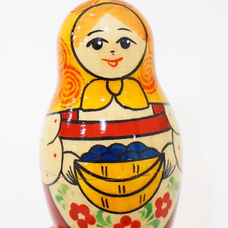 ロシア キーロフの街のマトリョーシカ（3P） MAT-153 | インテリア雑貨