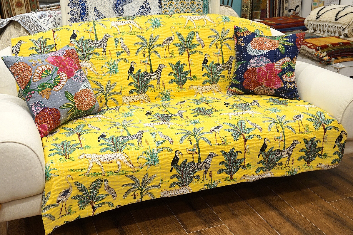インド製「カンタキルト」マルチカバー◆220×145cm前後◆ジャングル/イエロー　KMC230-JGYL