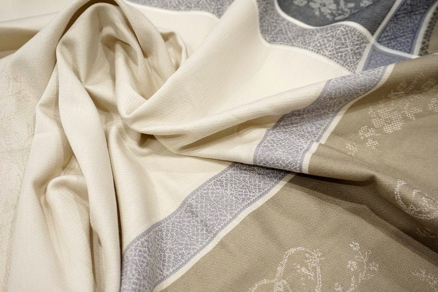 フランス製 ジャカード織　撥水テーブルクロス☆ ロマンティック/トープ 160x160cmサイズ F160160-RMTQ