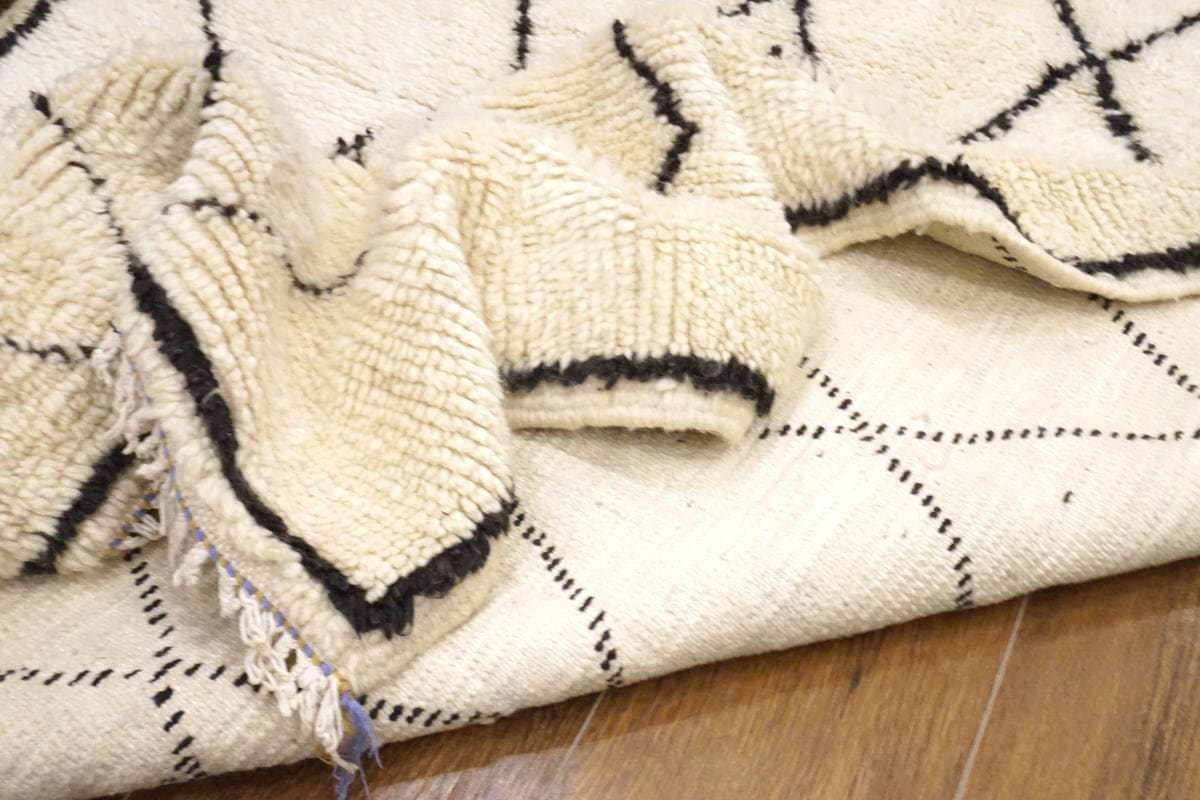 モロッコ ラグ 手織りベニワレン 145cm×100cm 希少ベビーキャメル絨毯 楽天市場】【お買い物マラソン☆ポイント5倍】 ウィルトン織
