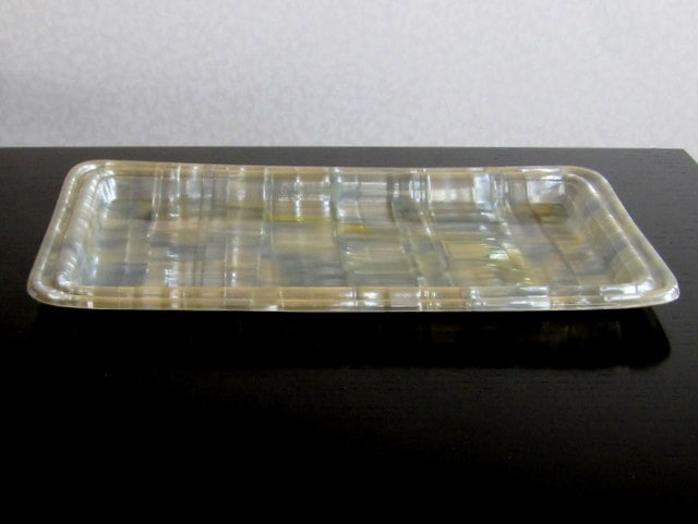 ��������ɤθŤ��ȥ쥤����ȥ��ʥڥ�ȥ쥤���֥롼