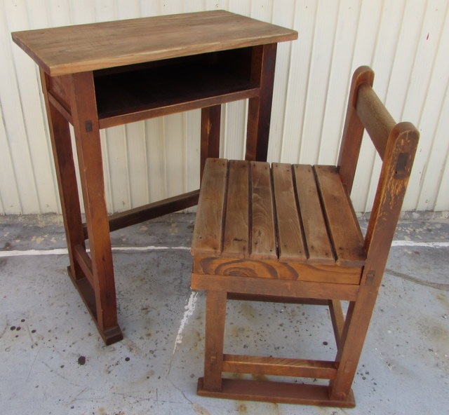 FD027 昭和レトロな古い学校の机と椅子 | 中古家具,古家具,レトロ家具