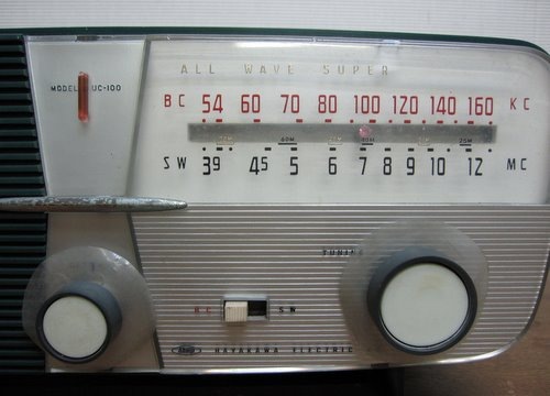 ER001 SHARP ���㡼�ס������ɥ饸��  UC-100