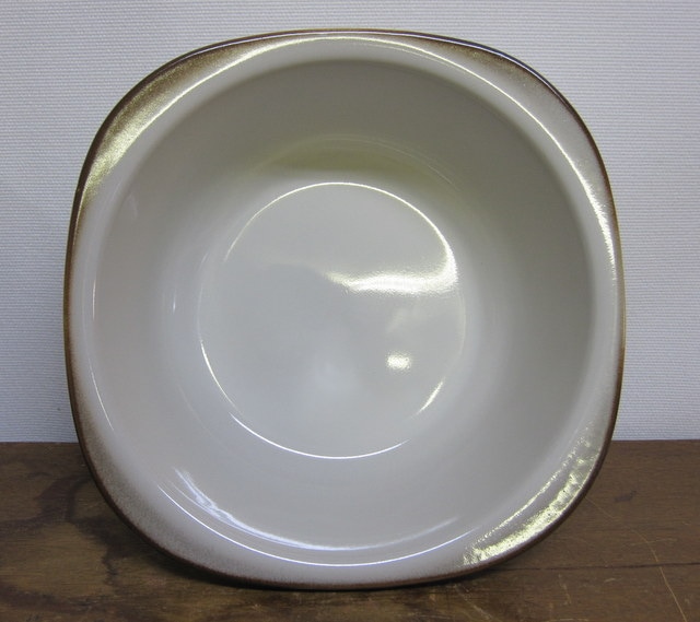 �Υ꥿�� STONEWARE ���ȡ��󥦥��������㥻������ 18cm