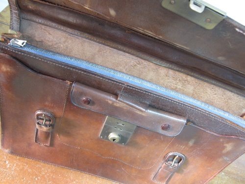 �Ť�������