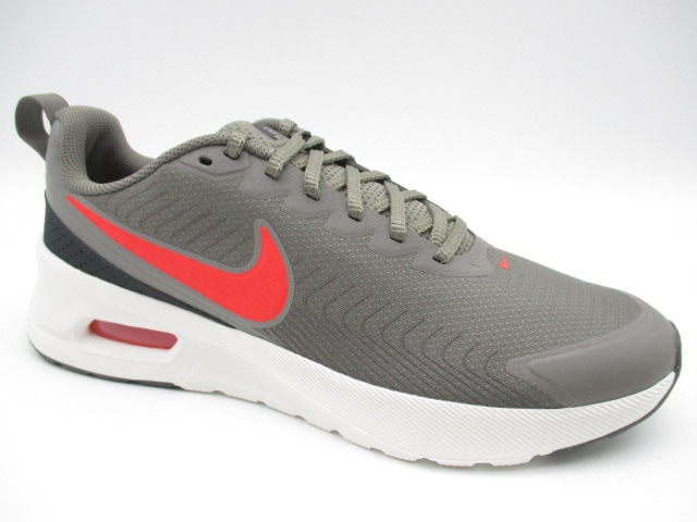 ナイキ エアマックス NUAXIS FD4329-200