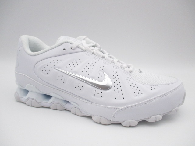 ナイキ REAX 8 NSW SL IR5118-100