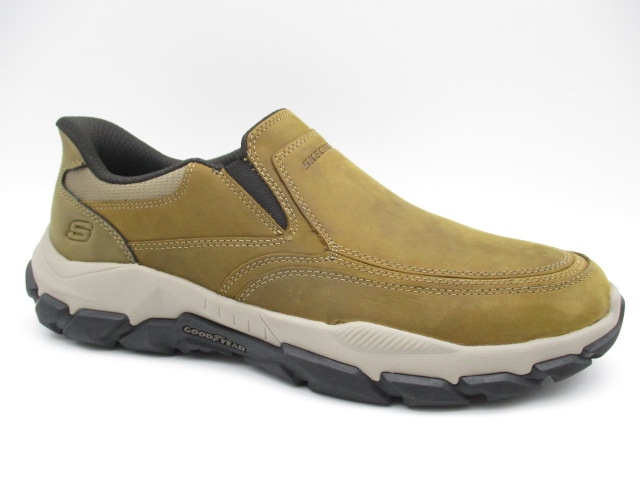 スケッチャーズ SLIP-INS RelaxedFit: Santoro-Archaic 205680-DSRT (幅広4E相当)