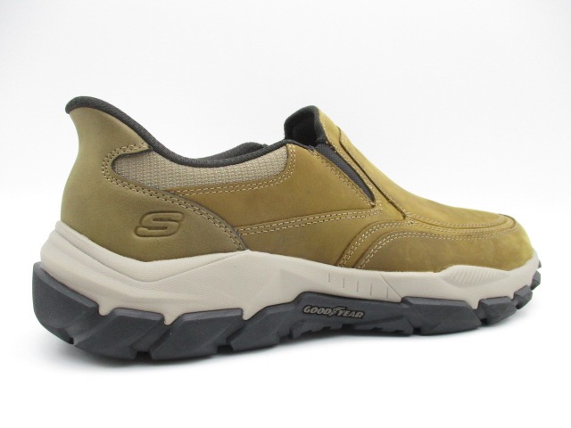 スケッチャーズ SLIP-INS RelaxedFit: Santoro-Archaic 205680-DSRT (幅広4E相当)