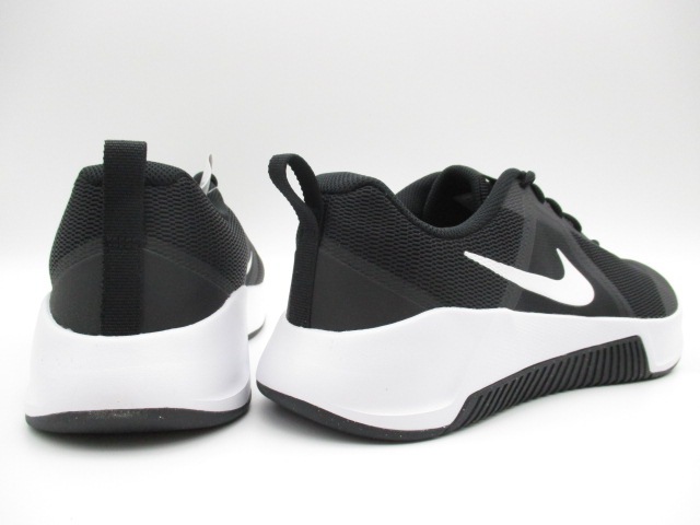 ナイキ MCトレーナー3 FQ1831-001