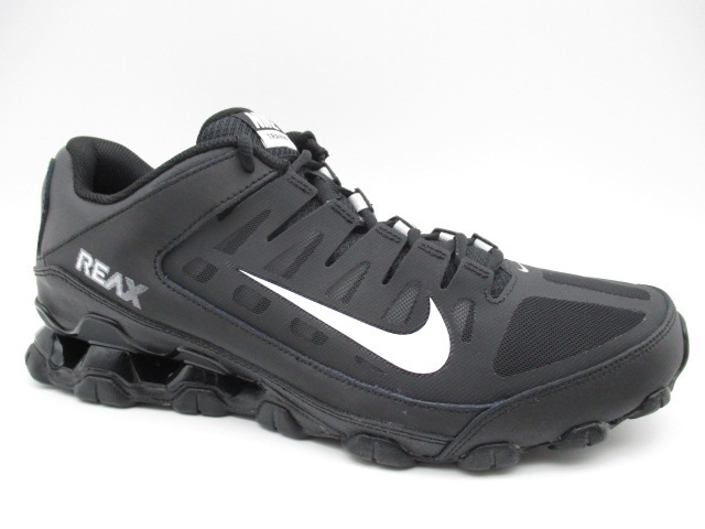 ナイキ REAX 8 TR MESH  621716-033