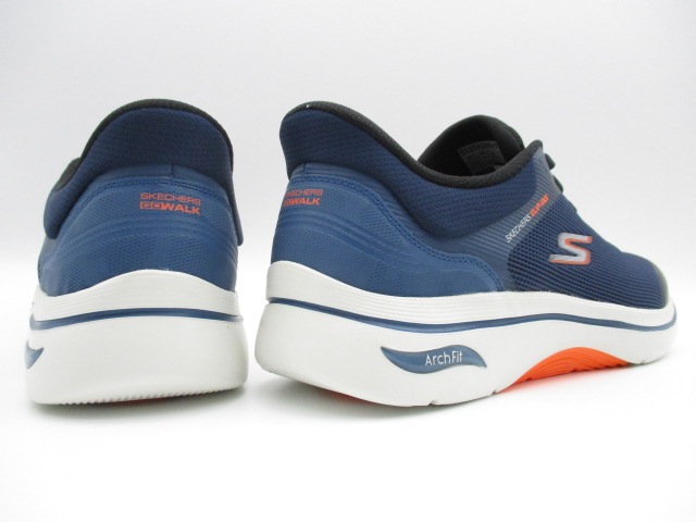よしさん専用　BLUE IMPACT キュー スケッチャーズ SLIP-INS GO WALK Arch-Fit 2.0 カル 216653-NVOR