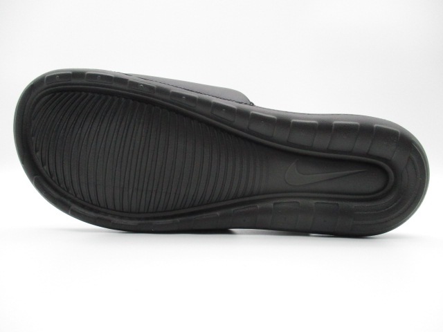 ナイキ ヴィクトリーワンスライド CN9675-002